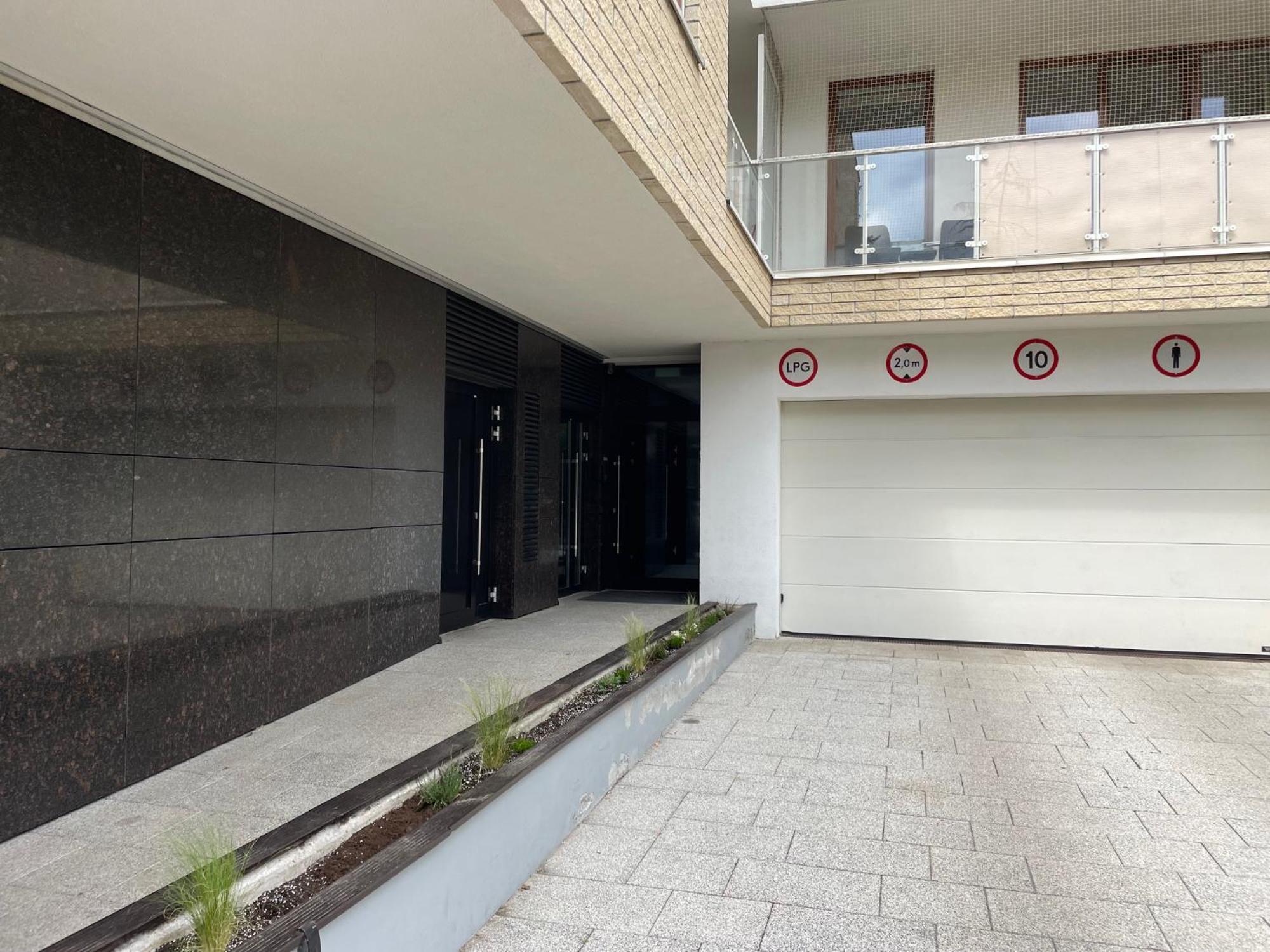 Apartament Elegant Kiprow Varşovia Exterior foto