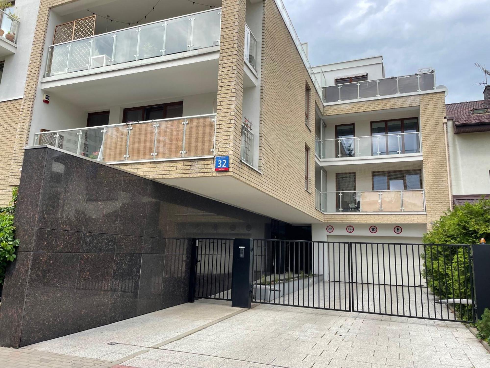 Apartament Elegant Kiprow Varşovia Exterior foto
